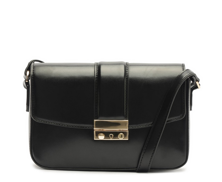Bolsa Tiracolo Fechamento Metal Preto