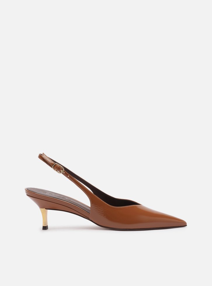 Scarpin Marrom Couro Slingback Salto Médio Dourado