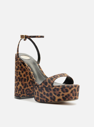 Sandália Meia Pata Animal Print Arezzo Salto Alto