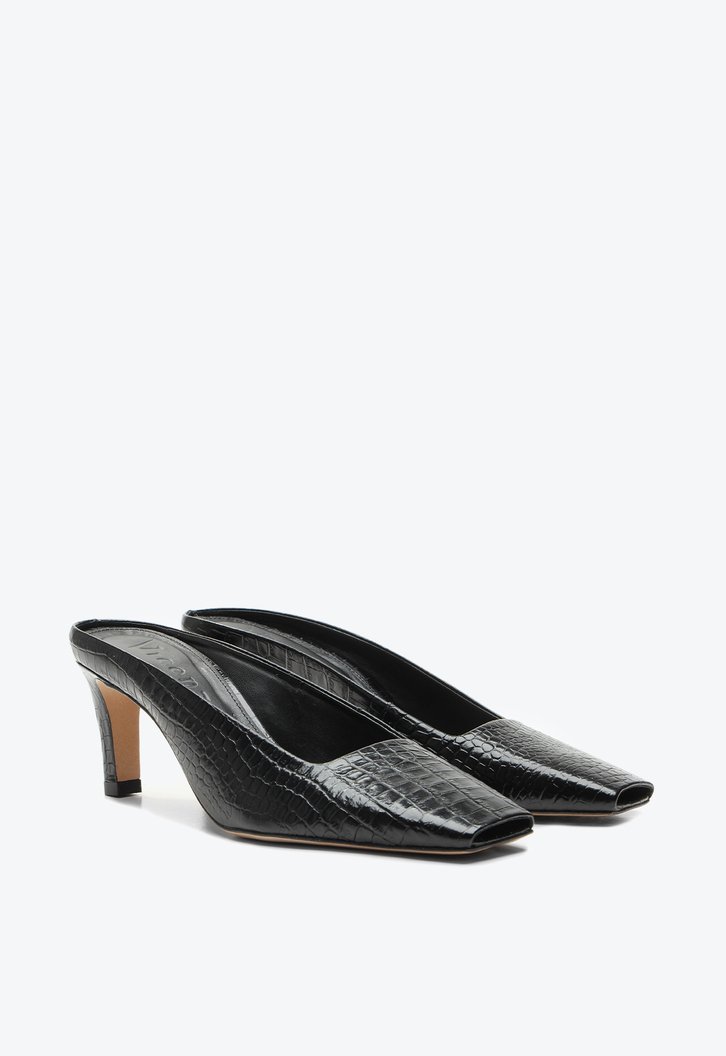 Mule Brittany Preto