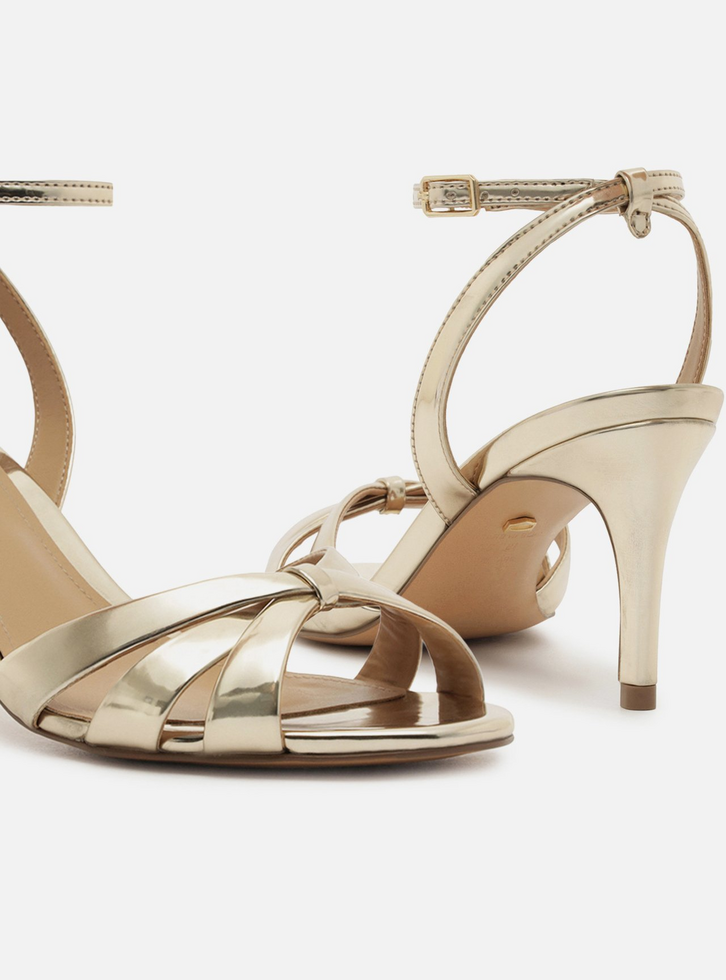 Sandália Dourada Salto Médio Tiras Finas