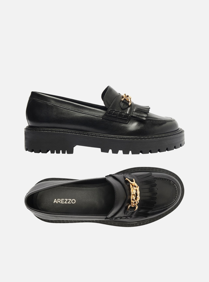 Mocassim Preto Couro Bico Redondo Barbicacho