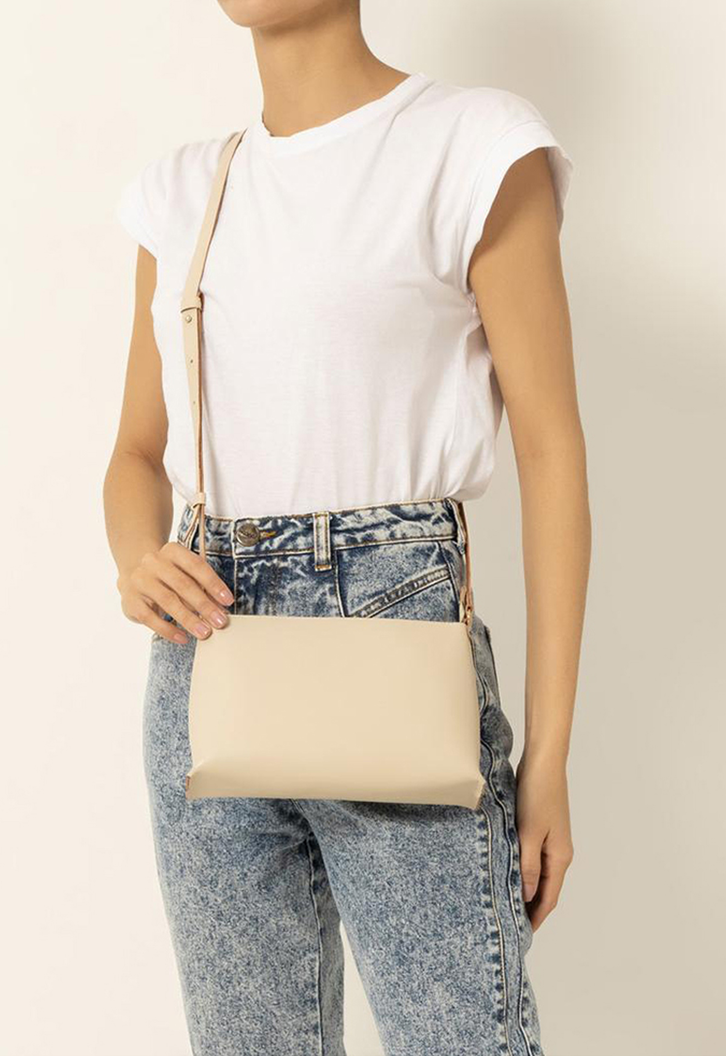 Crossbody Branca Anacapri Couro Cora Média