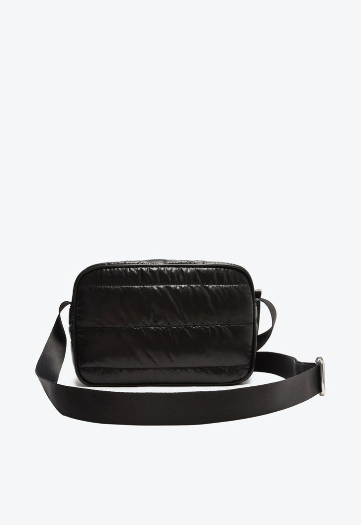 Bolsa Tiracolo Preta Matelassê Linear Média