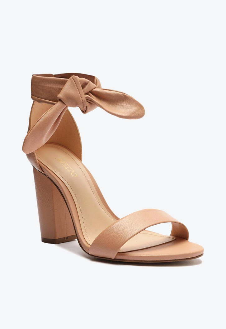 Sandalia sales isabelli nude