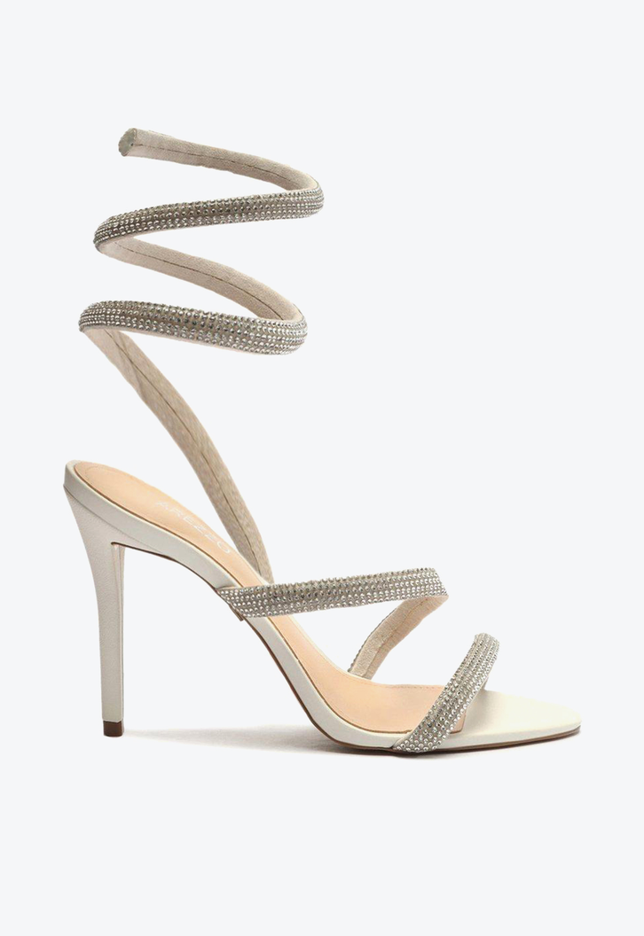 Sandália Branca Arezzo Salto Fino Espiral Strass Aria