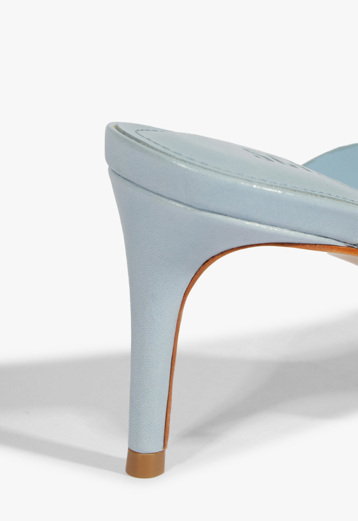 Mule Verniz Classic Azul