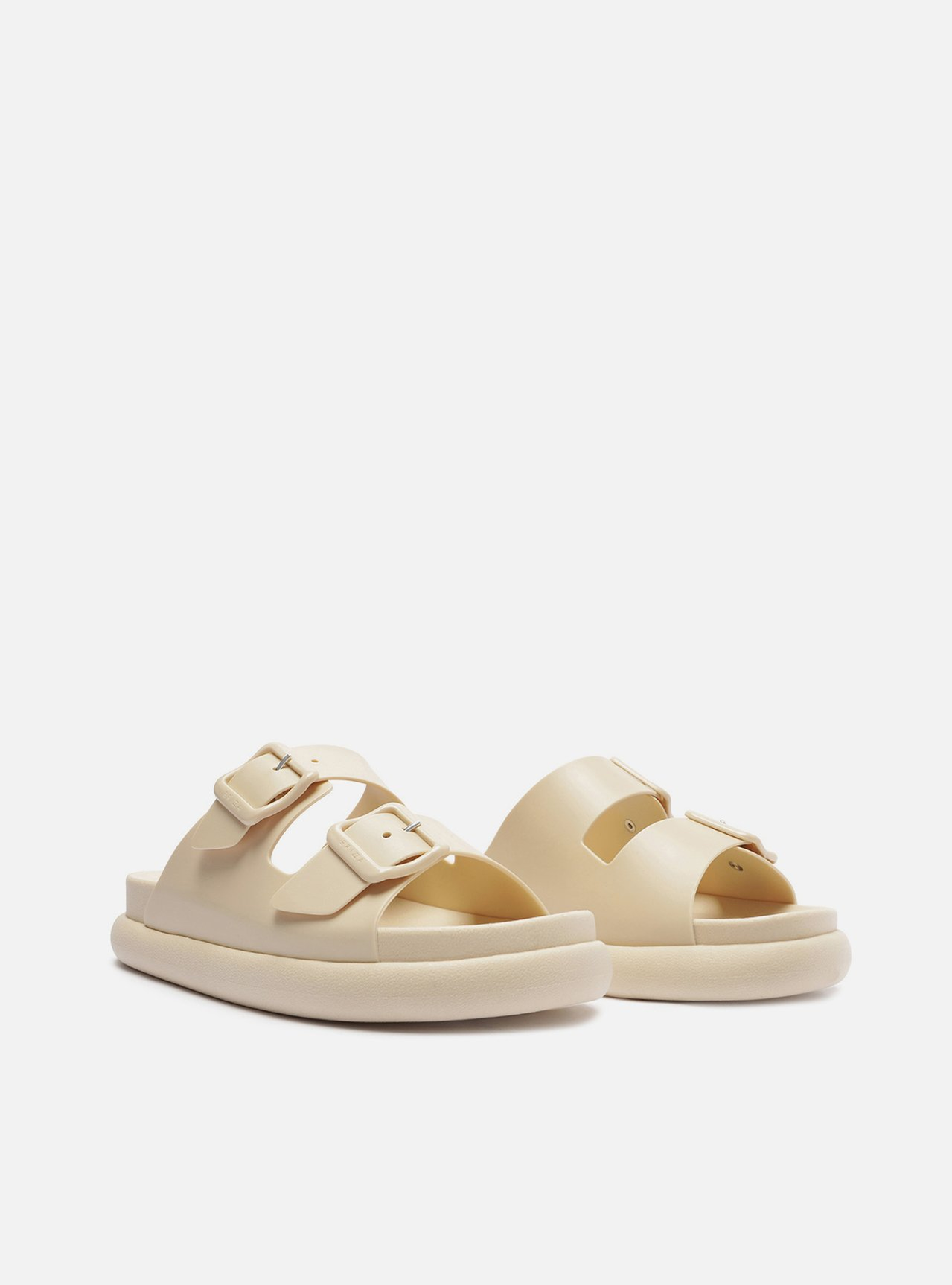 Chinelo Slide Off-White Fivelas Brizza | ZZ MALL