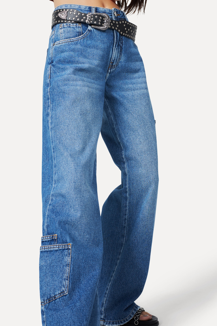Calça Azul Reversa Jeans Super Wide Leg Vicky Bolsos | ZZ MALL Calça Azul Reversa Jeans Super Wide Leg Vicky Bolsos | ZZ MALL