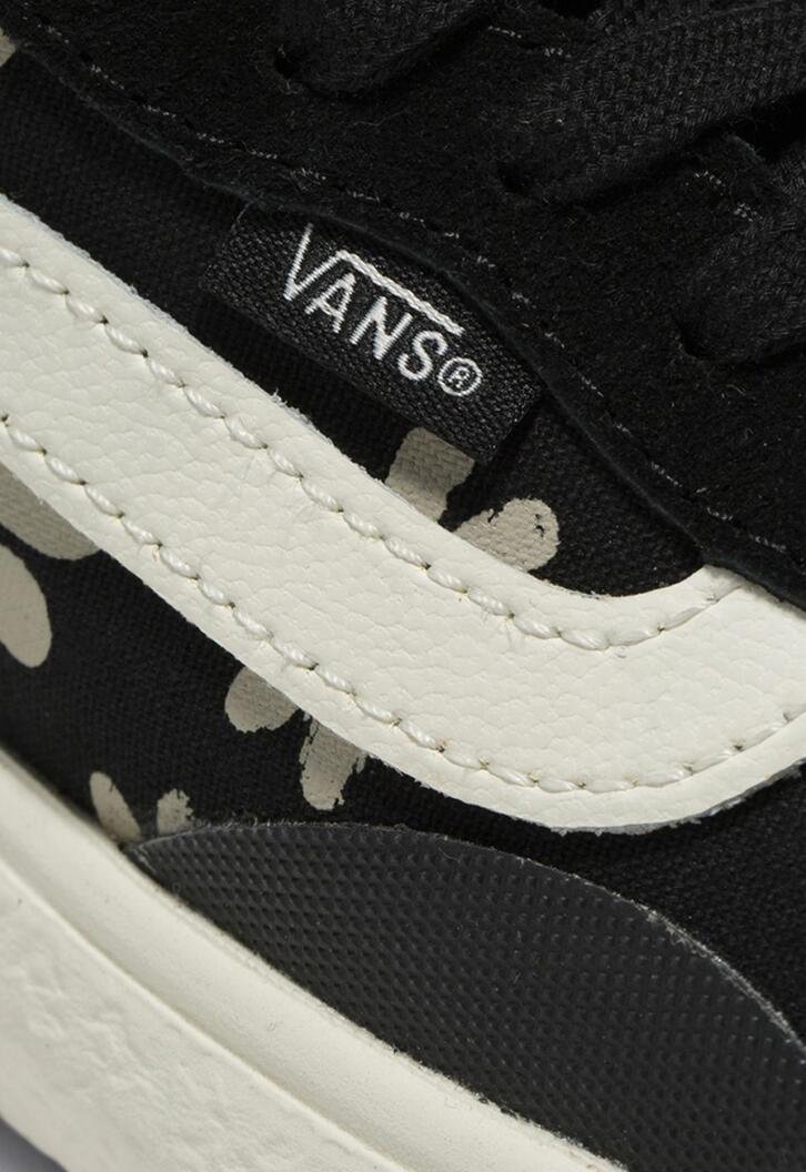 Tênis Ultrarange Exo Se Black White