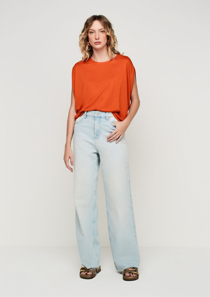 Blusa Laranja Dzarm Ampla Decote Redondo
