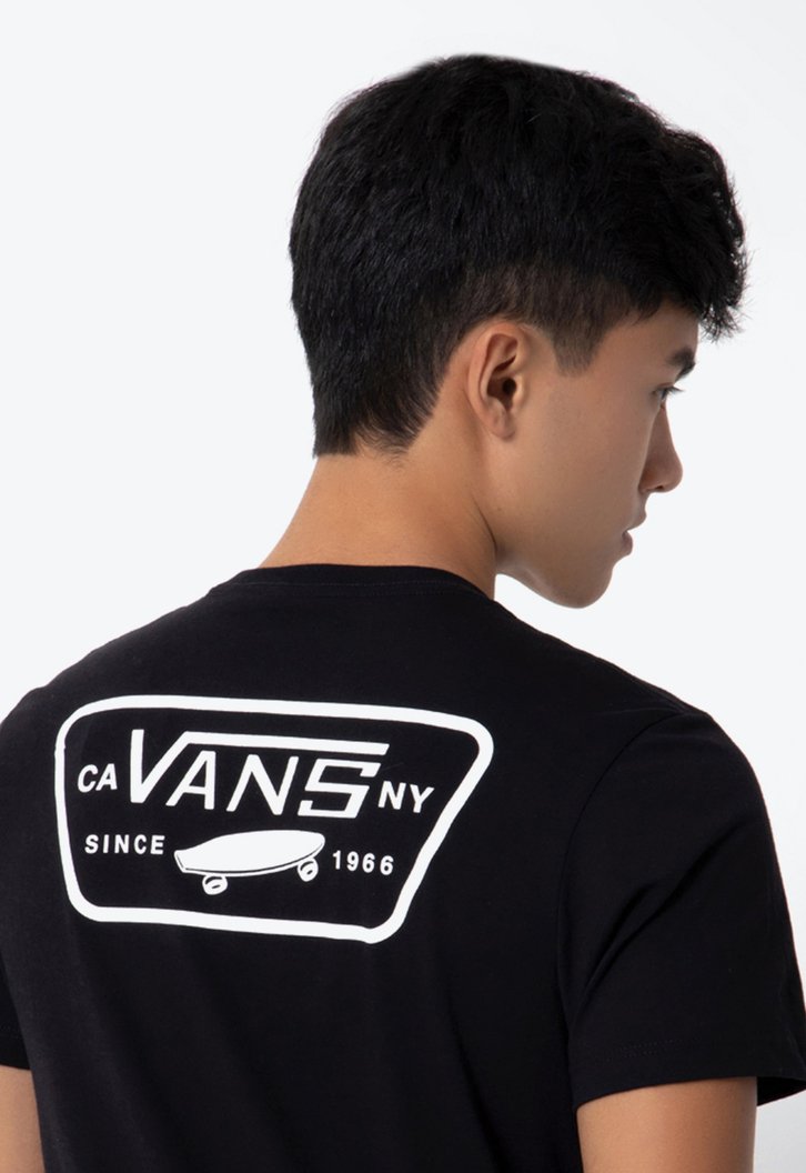 Camiseta Vans Full Patch Back Ss Black White