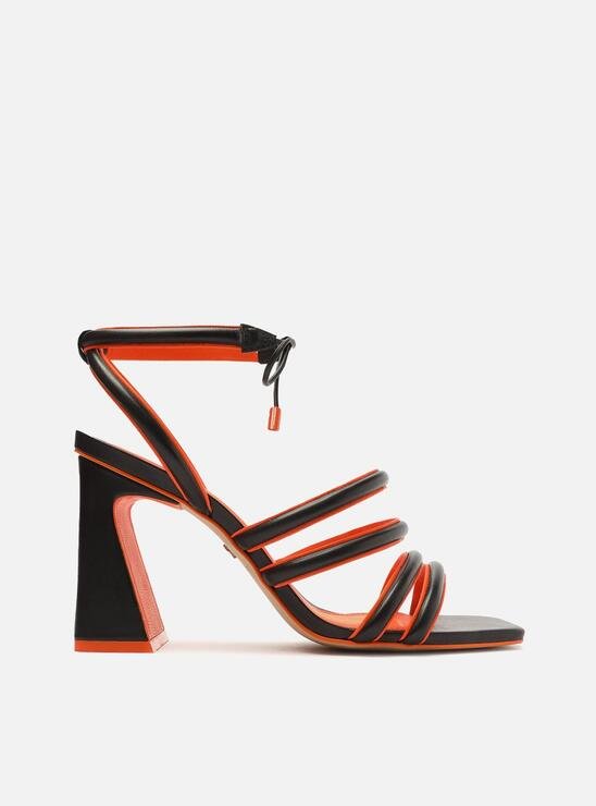 SANDÁLIA PRETA AREZZO SALTO BLOCO FLARE LARANJA