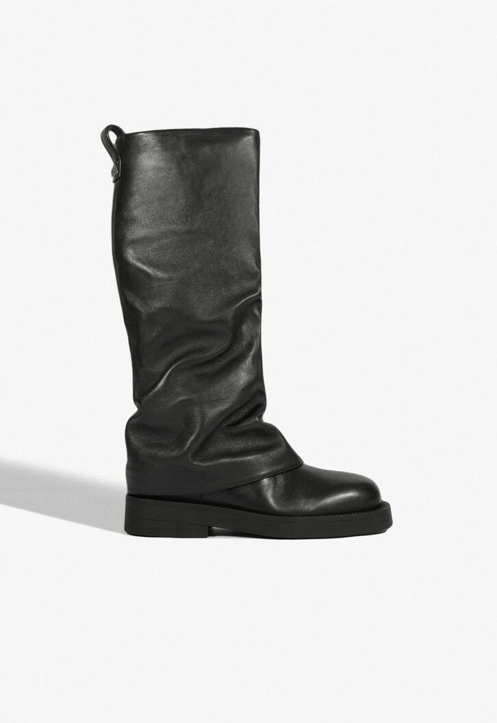 Bota Keira Cano Longo Couro Preta