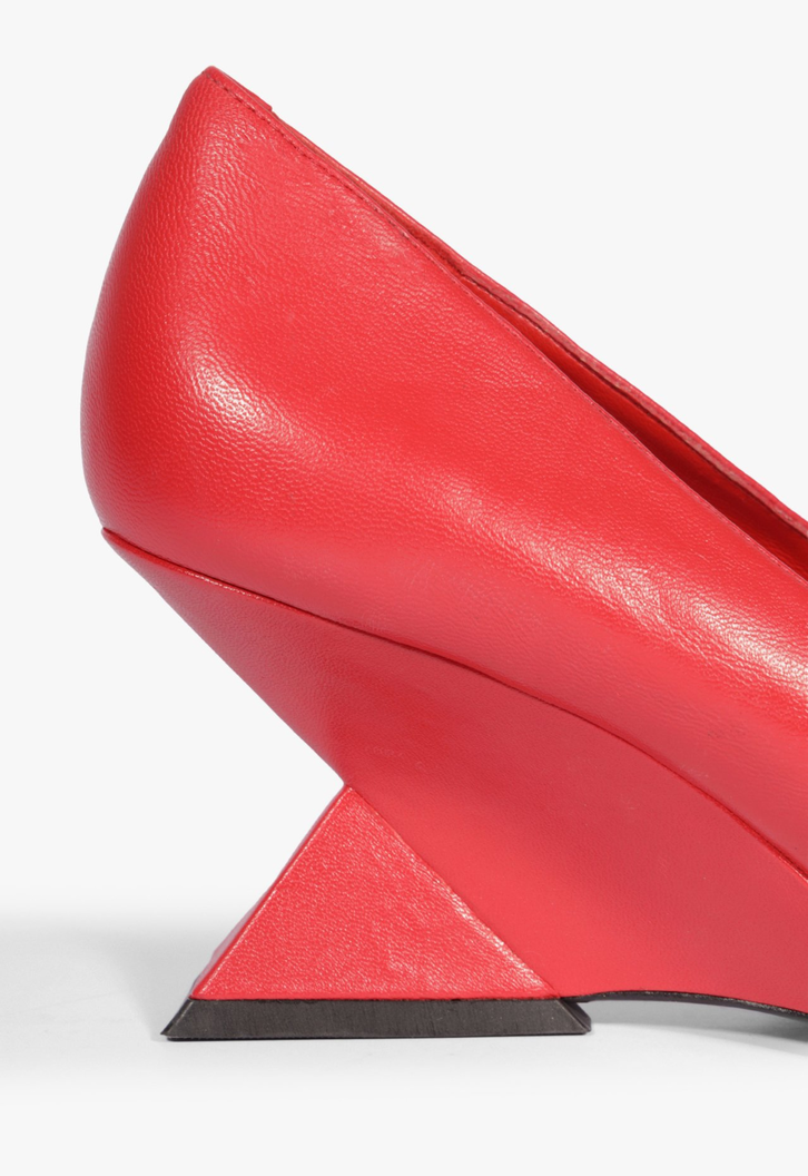 Scarpin Couro Salto Geométrico Vermelho