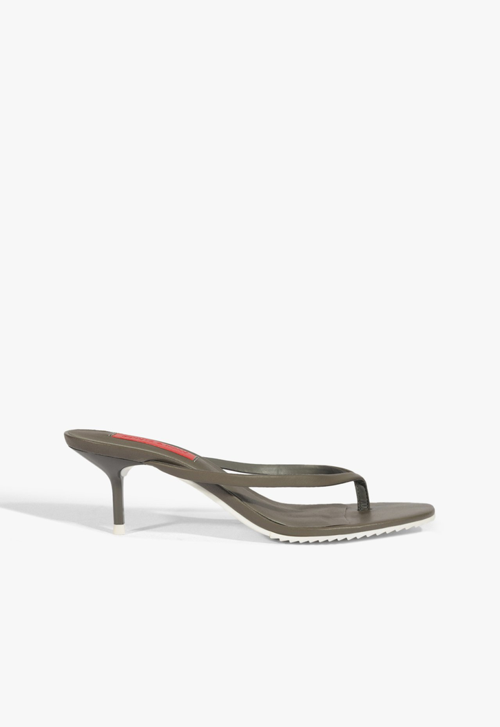 Mule Lila Couro Cinza