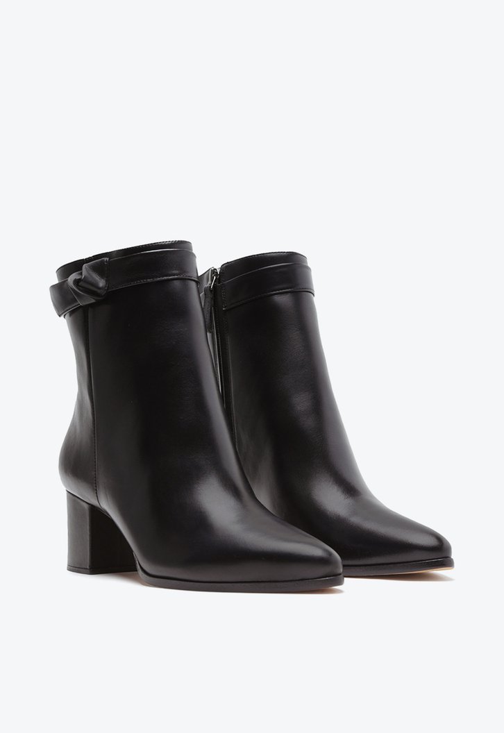 Assymmetric Clarita Bootie 60 Black