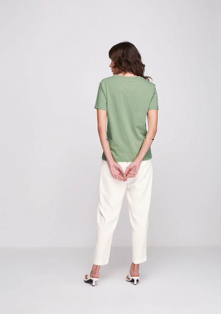 Blusa Verde Dzarm Básica Manga Curta Em Malha