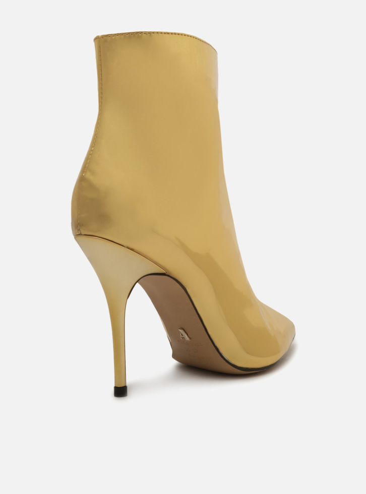 Bota dourada best sale cano curto