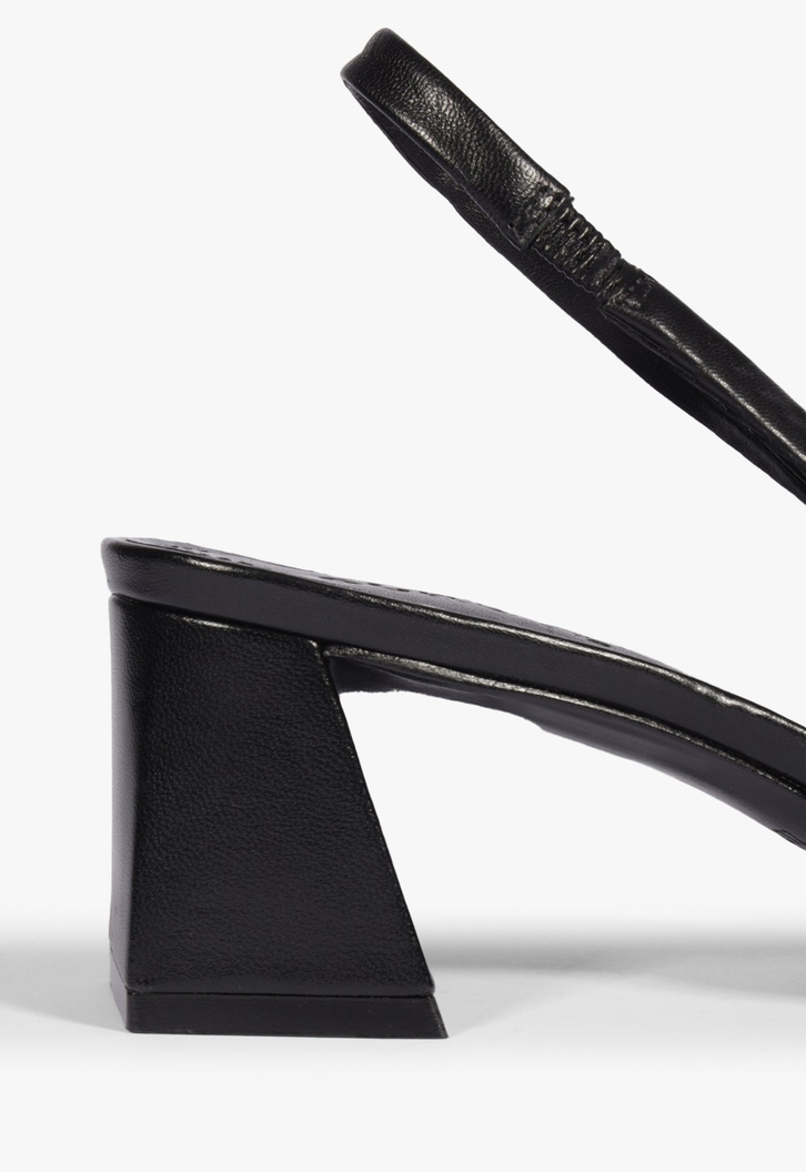 Slingback Couro Salto Médio Bloco Preto