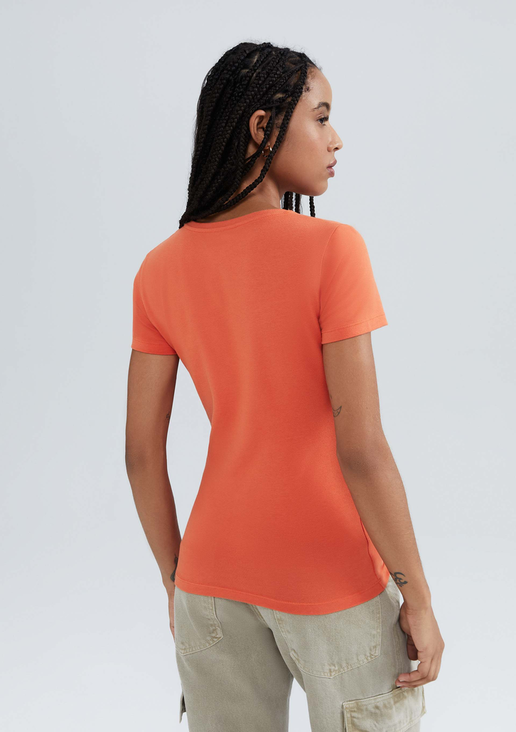 Blusa Laranja Hering Básica Feminina Slim Decote V