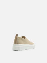Slip On Nude Arezzo Elástico