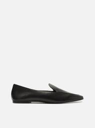 Mocassim Preto Arezzo Couro Bico Quadrado Costuras