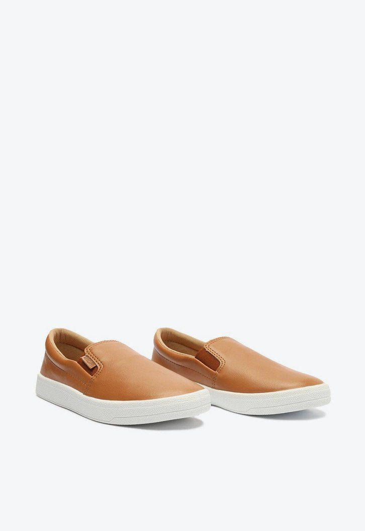 Tênis Slip On Marrom Anacapri Liso Básico