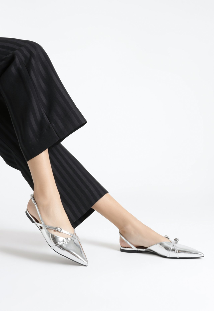 Sapato Mule Slingback Prata