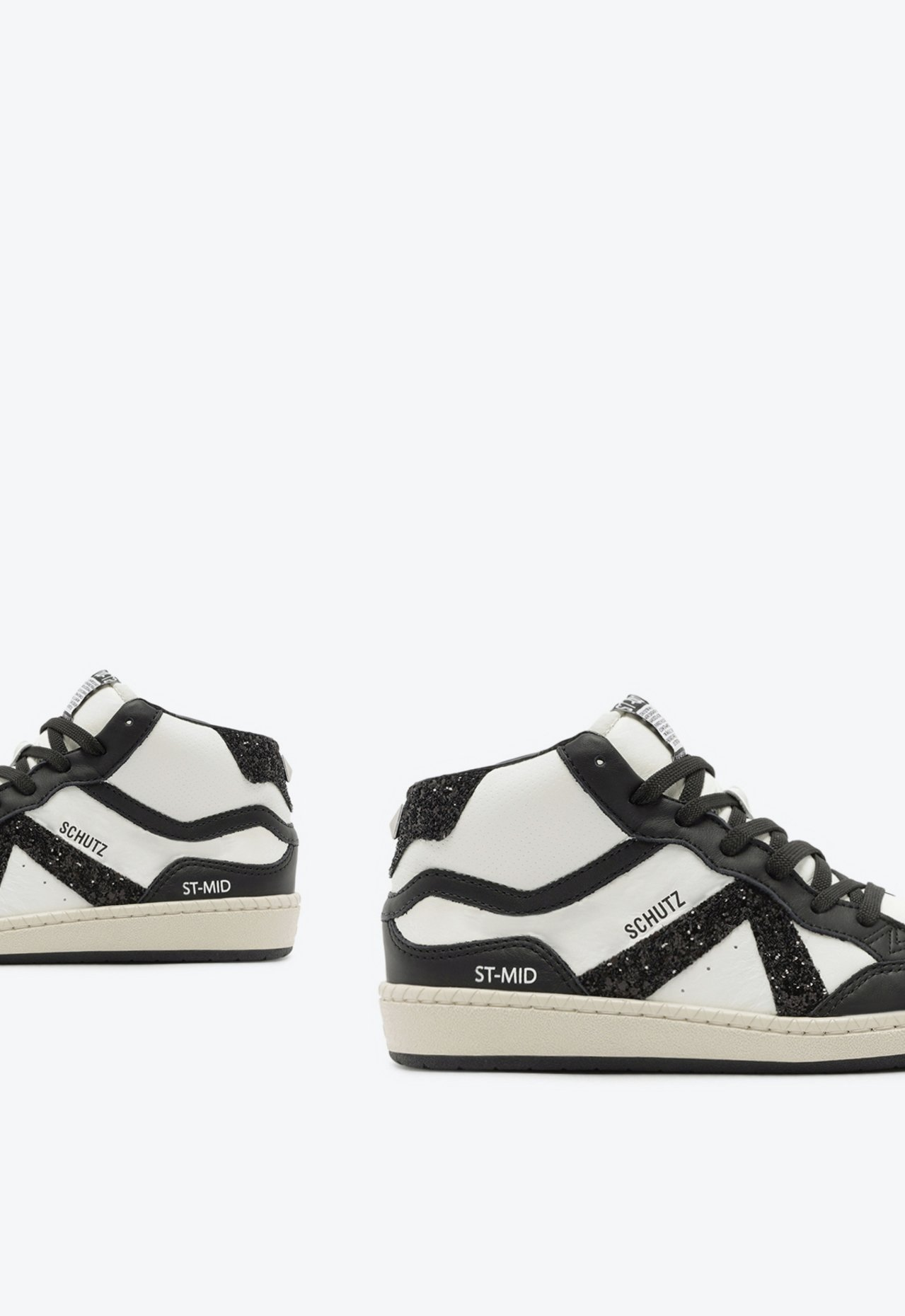 Tênis Preto E Branco Schutz St | ZZ MALL