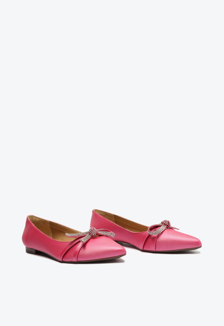 Sapatilha Bico Fino Rosa Laço Brilhos