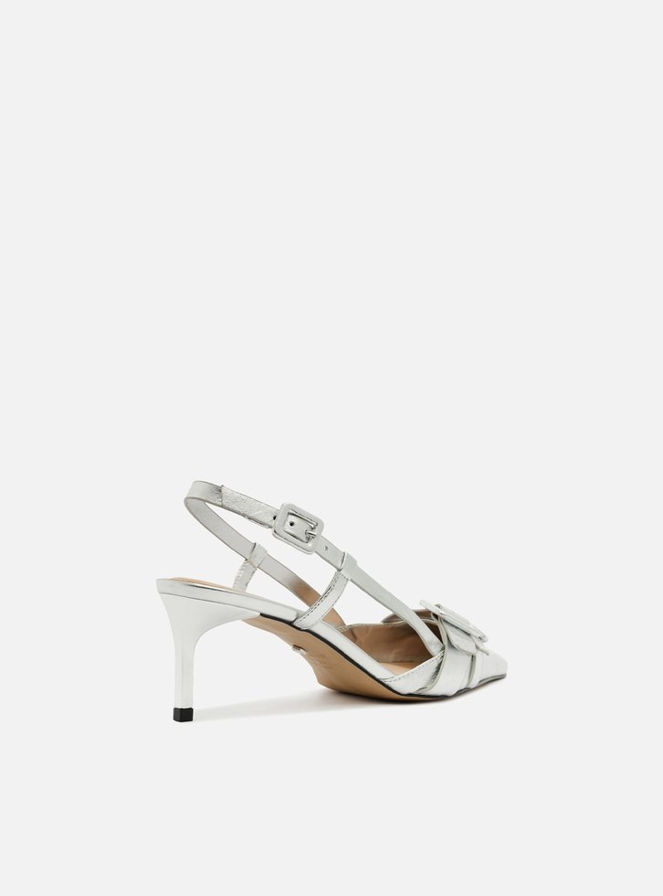 Scarpin Prata Couro Salto Baixo Slingback