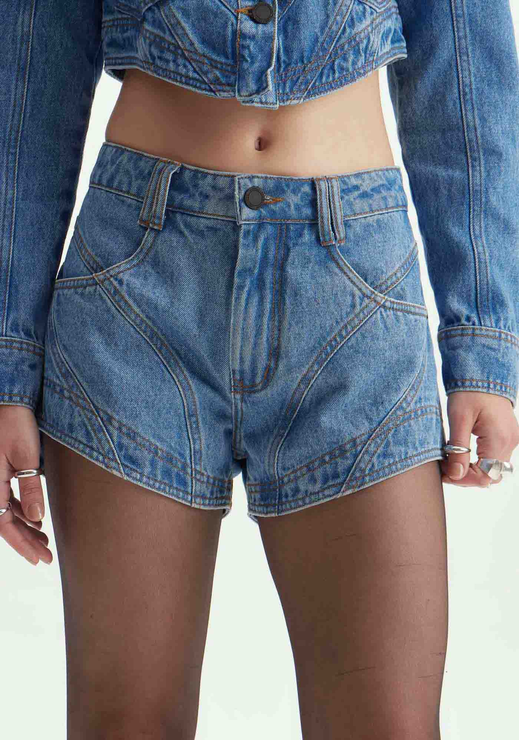 Shorts Jeans Azul Lança Perfume Comfort Low