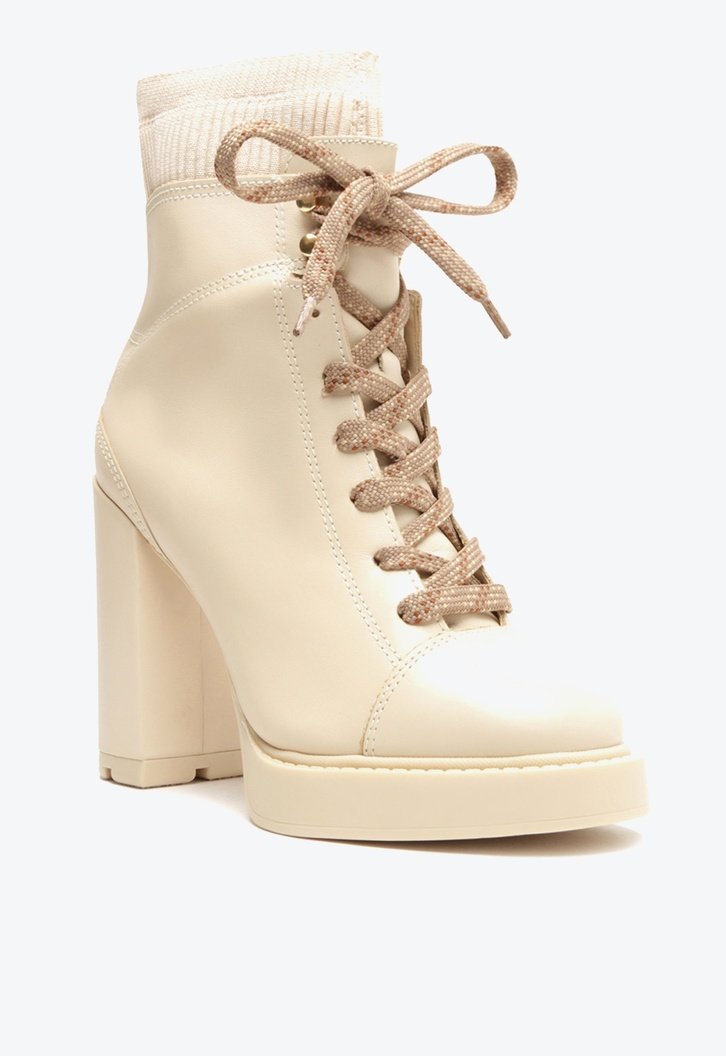 Bota Off-white Arezzo Couro Cano Curto Amarração Knit