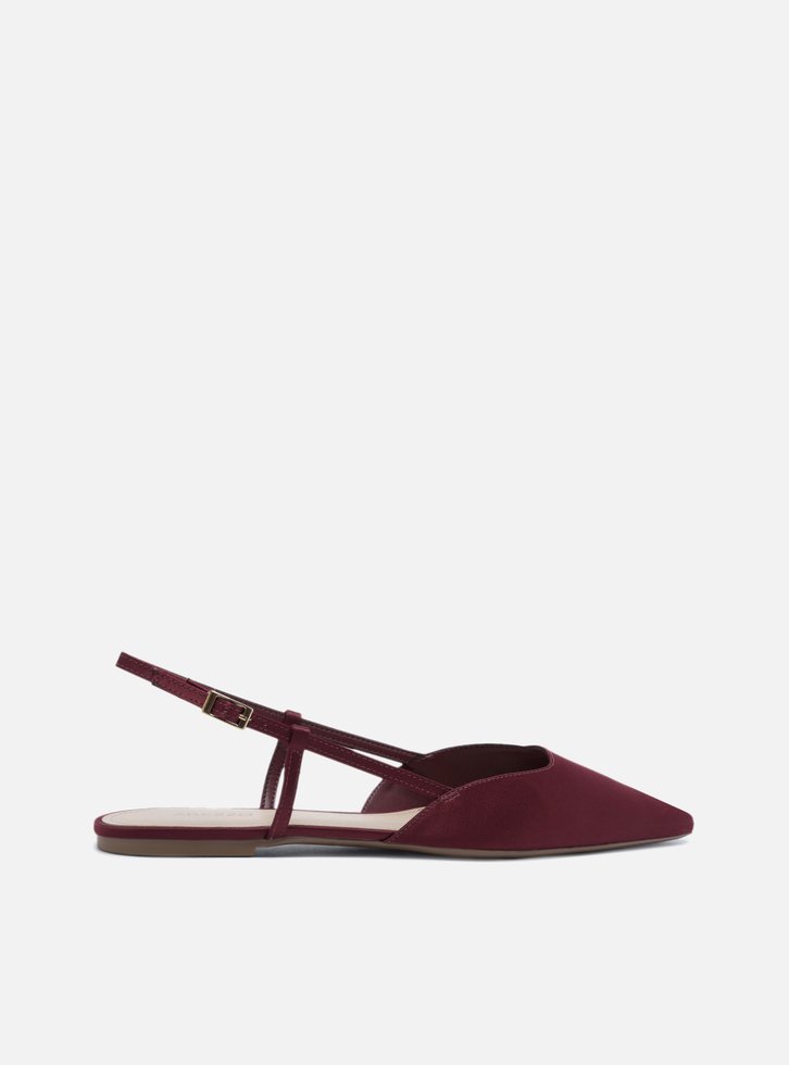 Sapatilha Bordô Tecido Bico Fino