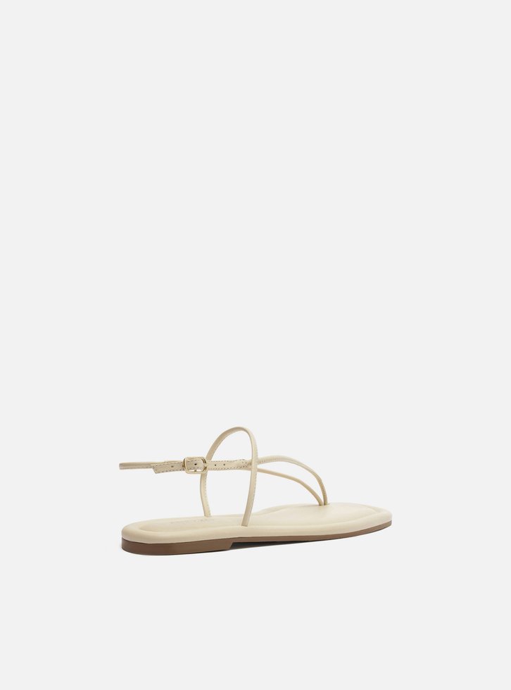 Sandália Rasteira Branca Slim Bico Quadrado