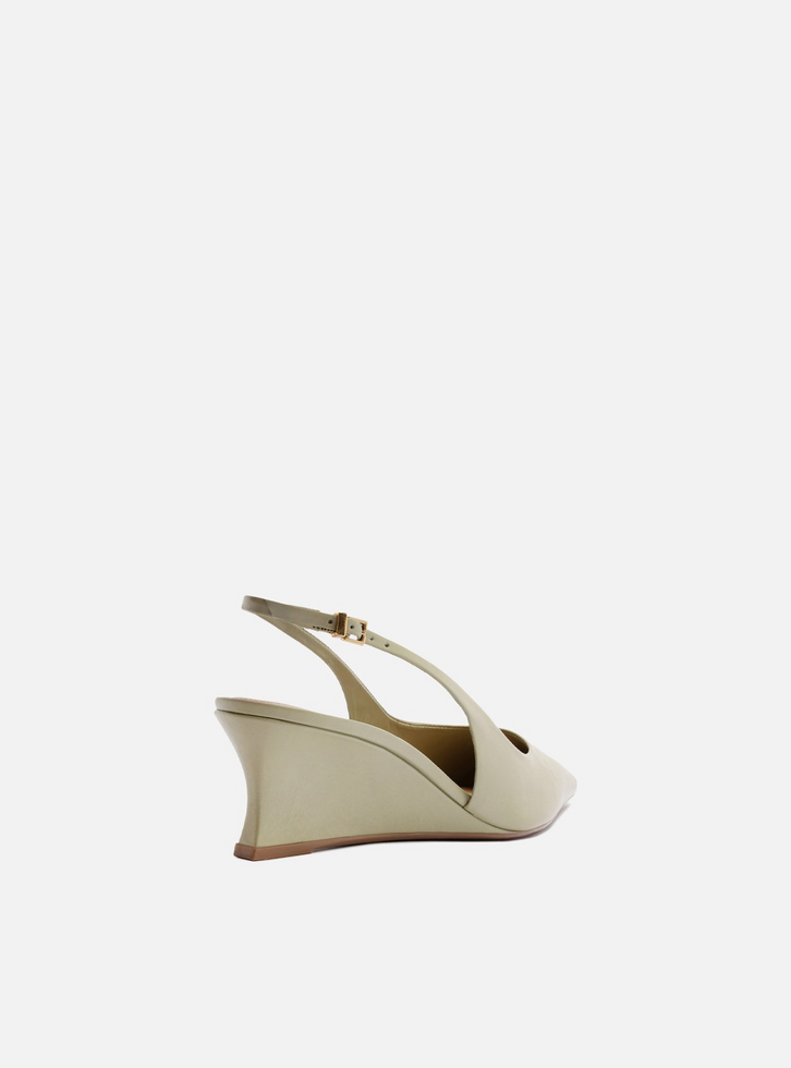 Scarpin Verde Oliva Couro Salto Baixo Anabela Slingback