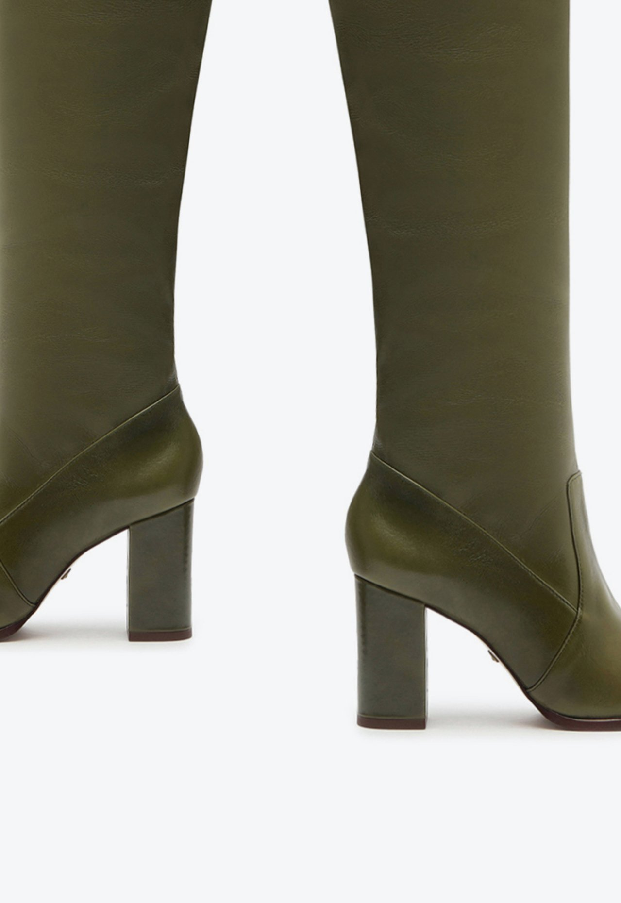 Bota Verde Schutz Montaria Over The Knee Salto Baixo Couro | ZZ MALL
