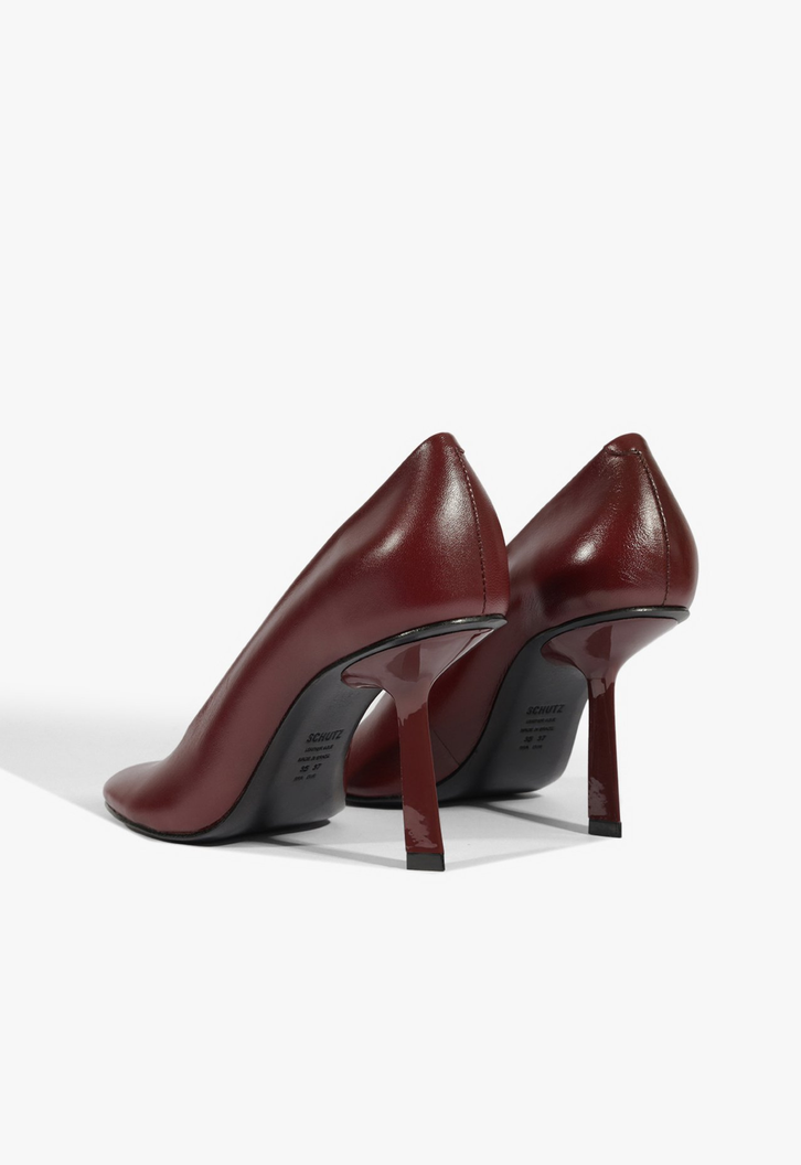 Scarpin Couro Salto Fino Alto Vermelho