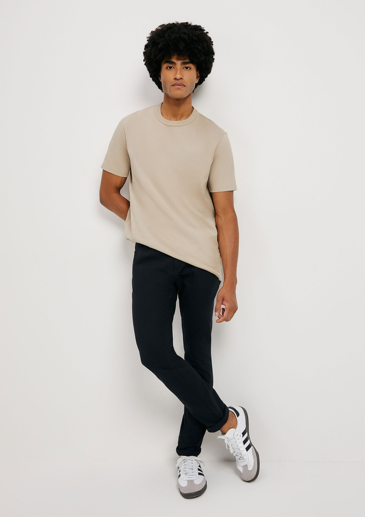 Camiseta Marrom Hering Básica Masculina Em Algodão Peruano