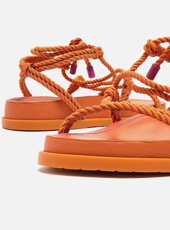 SANDÁLIA RASTEIRA PAPETE LARANJA AREZZO TIRAS CORDÕES