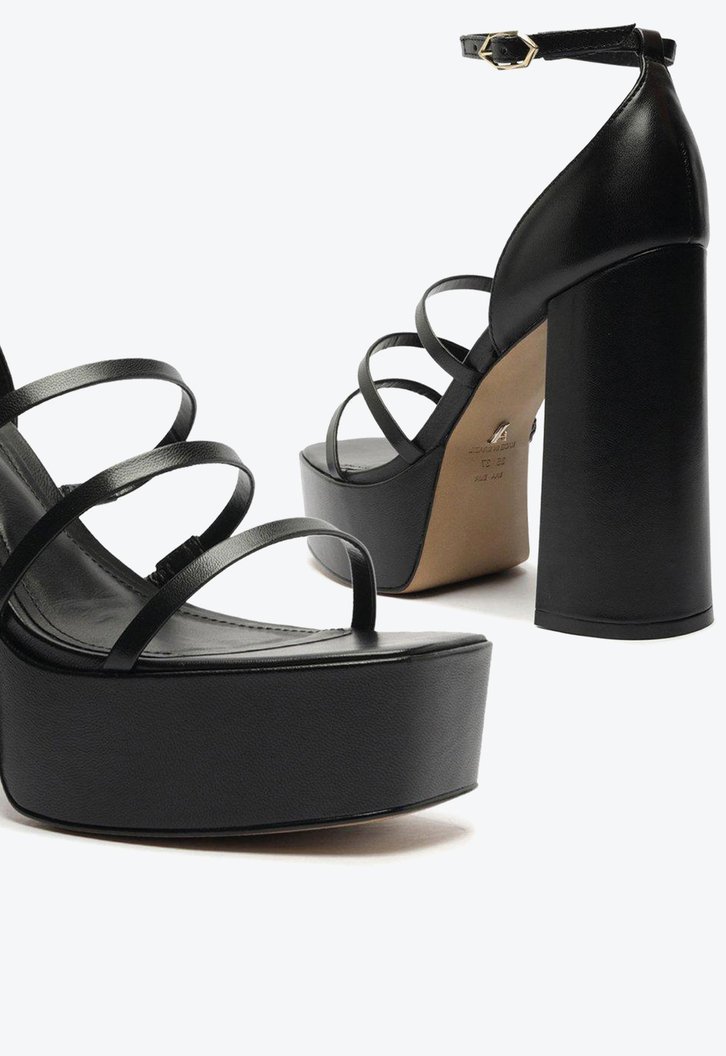 Sandália Meia Pata Preta Arezzo Couro Tiras