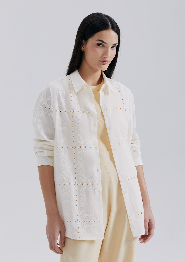 Camisa Creme Hering Feminina Manga Longa Em Laise