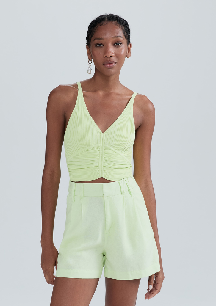 Shorts Verde Claro Hering De Alfaiataria Em Linho