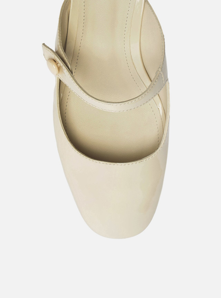 Mule Branca Arezzo Boneca Verniz Bico Quadrado | ZZ MALL