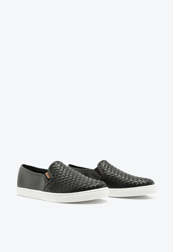 Tênis Slip On Preto Anacapri Tressê