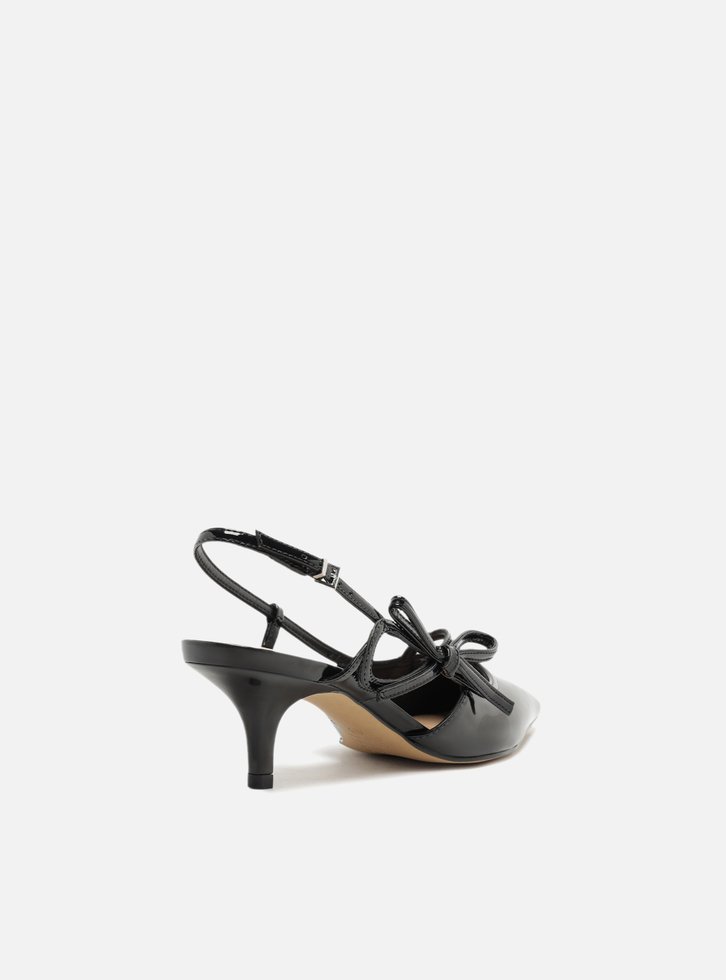 Scarpin Preto Salto Fino Slingback Laço