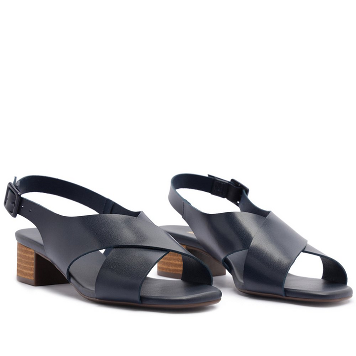 Sandália Salto Bloco Tiras Cruzadas Couro Azul