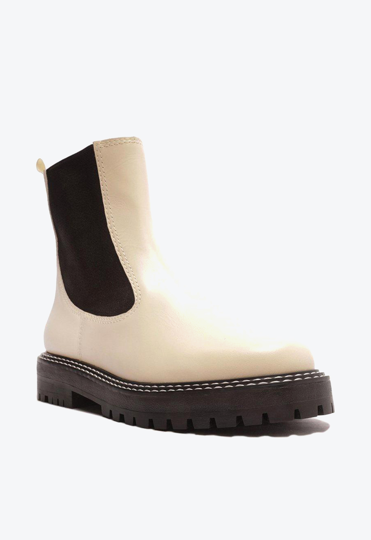 Bota Off-White Arezzo Couro Cano Médio Tratorada Chelsea