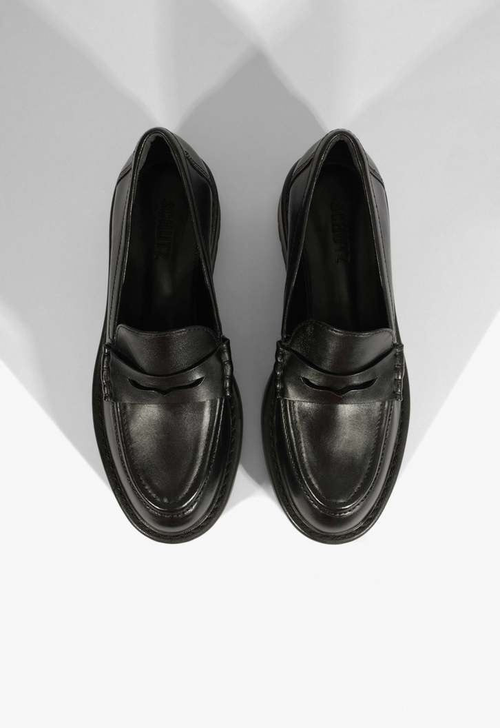 Mocassim Couro Solado Robusto Preto